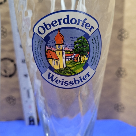 Set of 3 pilsner beer glasses from Europe. - Picture 4 of 9